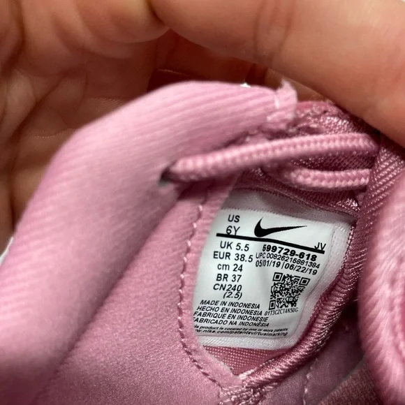 NIKE ROSHE ONE LOW TRAINERS WOMEN SHOES PINK SZ 6Y - Picture 7 of 10